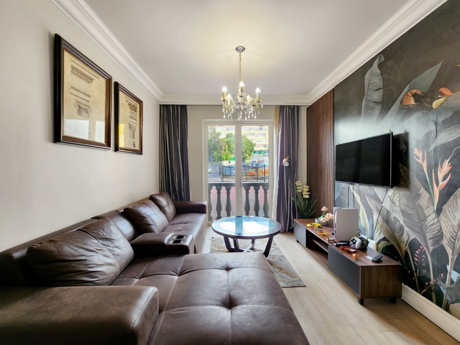 1 Bedroom Property for Sale in Green Point Western Cape